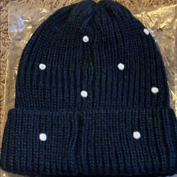 Eddie Bauer Polka Dot Beanie- Dark Blue- NWT - Picture 3 of 6